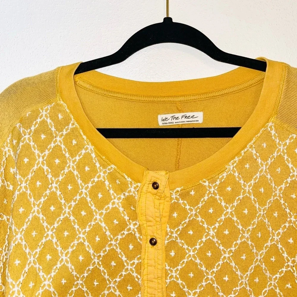 We The Free FP Yellow & White Embroidered Oversized Sweatshirt Xsmall Women’s